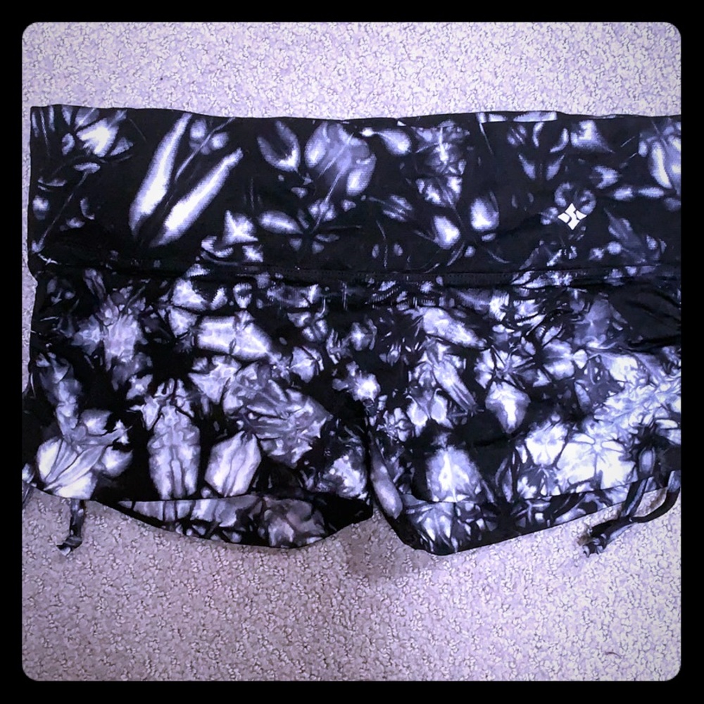 COPY - NUX Yoga Shorts